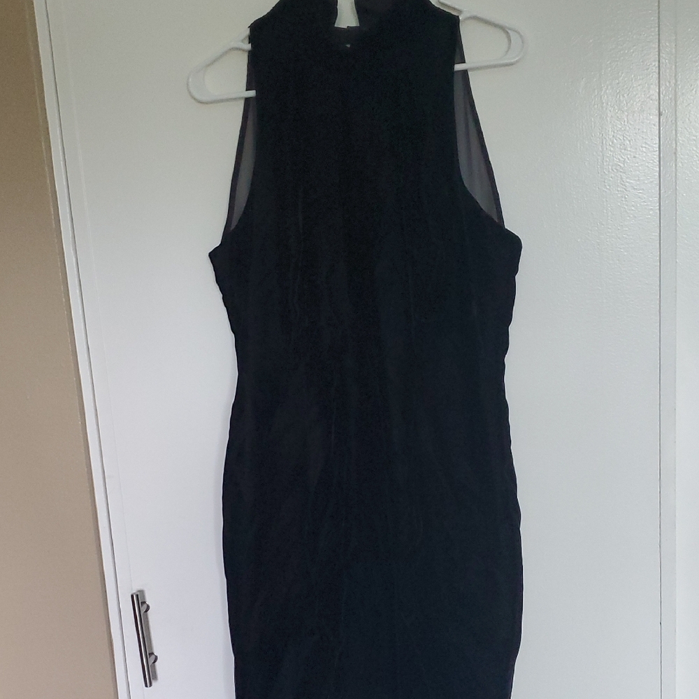 Donna Ricco Designer Velvet Little Black Dress
